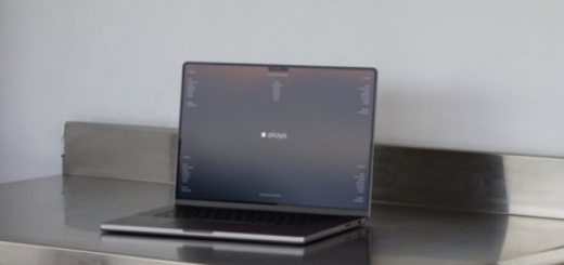 Akoya Mockups – Macbook Mockup Bundle